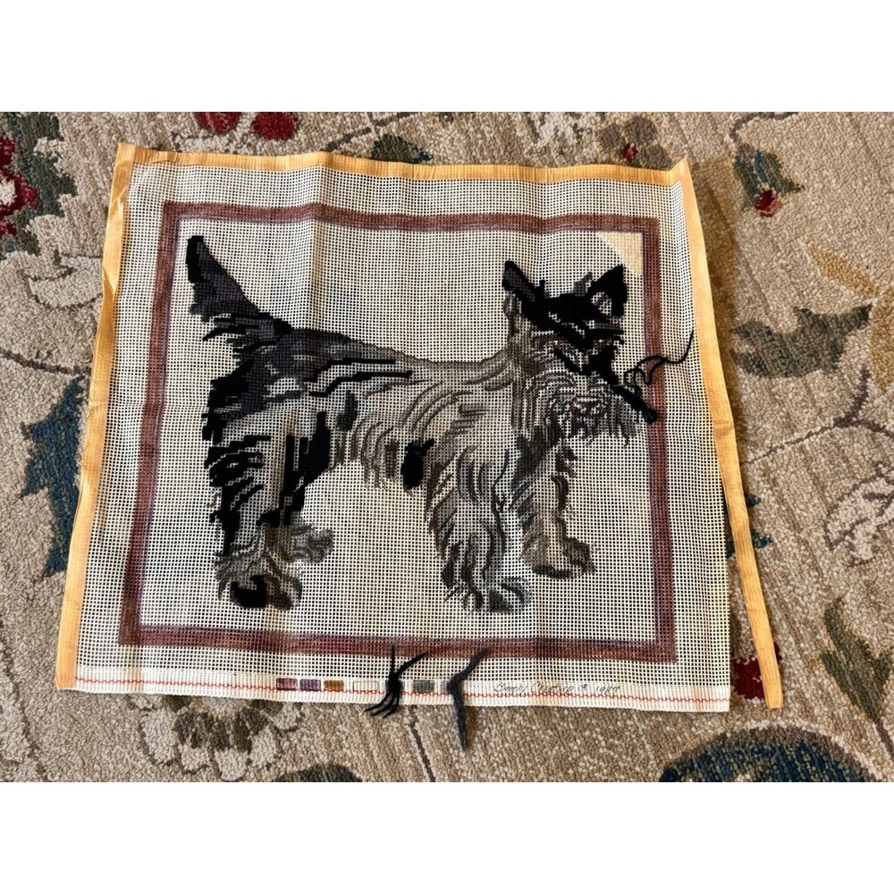 SCOTTISH TERRIER Needlepoint Hand-painted Canvas Unfinished VTG 80s